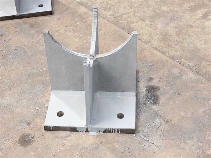 广丰县螺栓球支座